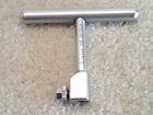 395.38 Synths Synthes Simple Orthopedic Ortho T Handle Made In Switzerland Nice