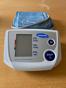 Invacare Ua-767pvnv Portable Digital Blood Pressure Monitor Ua-767nvpv