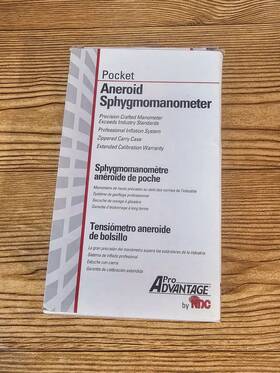 Pro Advantage P548440 Standard Pocket Aneroid Sphygmomanometer Adult-navy Color