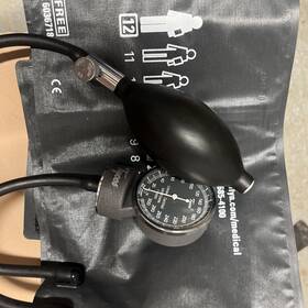 315685-4100 Welch Allyn Tycos Durable Blood Pressure Cuff Manual Latex Free Large Adult