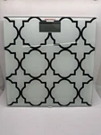 Soehnle Designer Digital Bathroom Scale 63822 Glass Quatrefoil Pattern 330LB. Fixed Price $23.74.